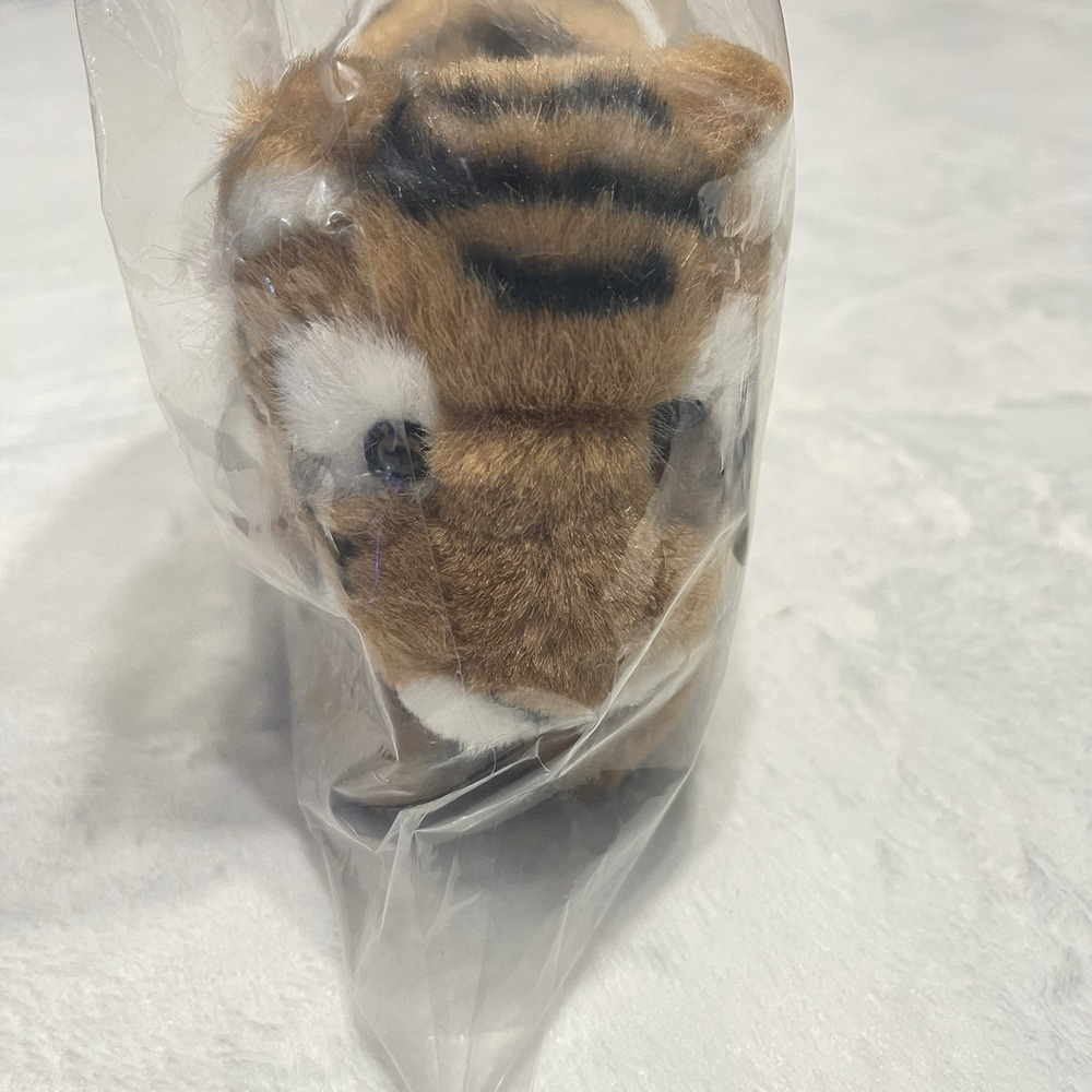 Gund Small Tiger Plush WWF supported #44528 8 inch Long Soft Stuffed Animal‎ NWT